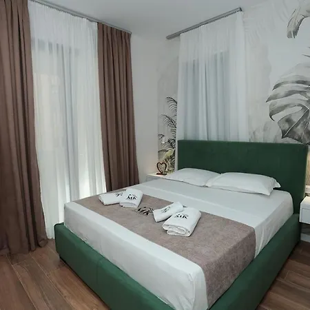 アパート Mk 104 ティラナ